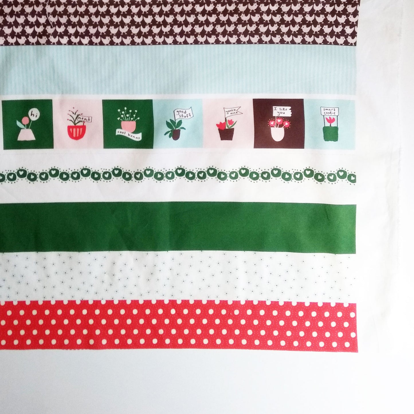 Folk Flowers Mini Messages Fat Quarter Project Panel (21" x 18")