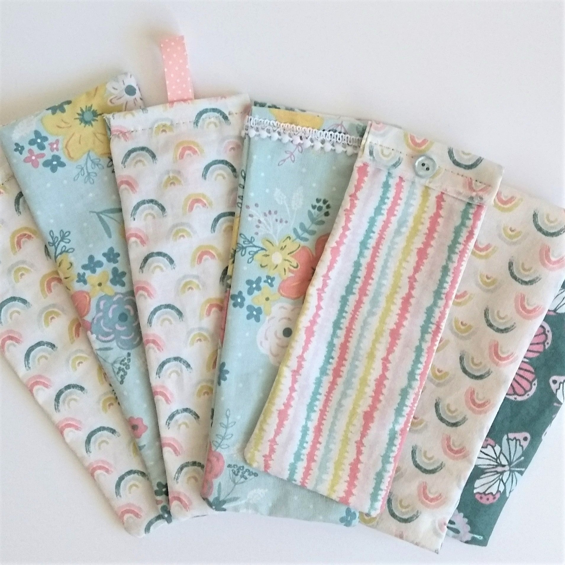 Five Patch Design Fabric Bookmarks Tutorial